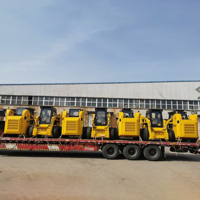 Κίτρινο χρώμα φορτωτών ολισθήσεων 4WD Kubota με την πολυ σύνδεση λειτουργίας