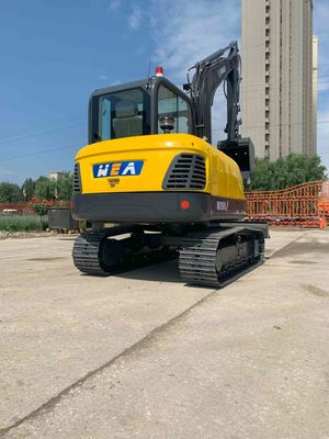 Μίνι εκσκαφέας 5.8*2.0*2.1m μέγιστη ακτίνα 6.1m αντιολισθητικών αλυσίδων σκαψίματος παρόμοια με τη KOMATSU PC60