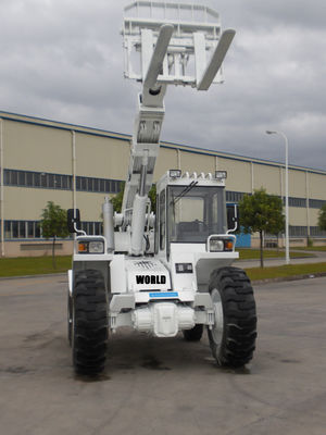 τετράτροχο Drive EPA diesel τηλεσκοπικό Forklift 4WD Telehandler φορτίων χειριστών 2.5T μηχανών τηλεσκοπικό