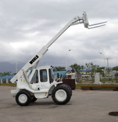 τετράτροχο Drive EPA diesel τηλεσκοπικό Forklift 4WD Telehandler φορτίων χειριστών 2.5T μηχανών τηλεσκοπικό