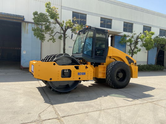 1500 mm Τανδρικό ρόλο με Cummins 4BTA3.9-C125 Μηχανή 1.7/0.8 Συχνότητα δονήσεων