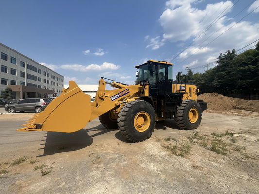 XCMG τροχοφόρος εκσκαφέας παρόμοιο με CAT συμπαγές εμπρόσθιο φορτιστή 5 τόνων χρήση για την εξόρυξη